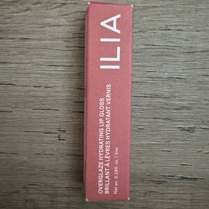 NWT ILIA Overglaze Hydrating Lip Gloss - Figure